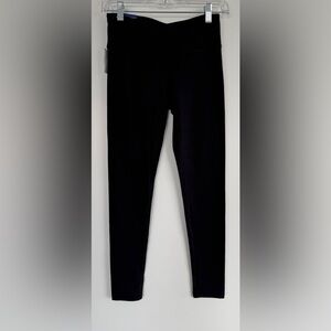 Aritzia TNA NWT The Equator Mid Rise Skinny Leg Legging (Pant) Sz. Sm.